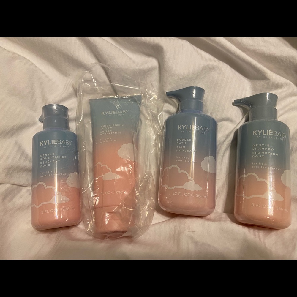 Kylie Baby Set